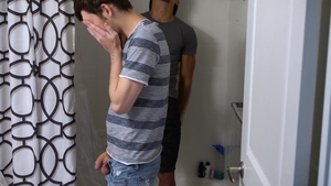 Brother Crush: Fucked for the First Time by Stepbrother