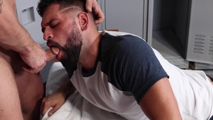 Men Over 30: Riley's Impressive Rod becomes Justin's Delight