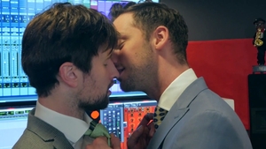 menatplay: Damon's Melodic Seduction