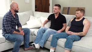 Hung dad stretches son’s tight hole for fun
